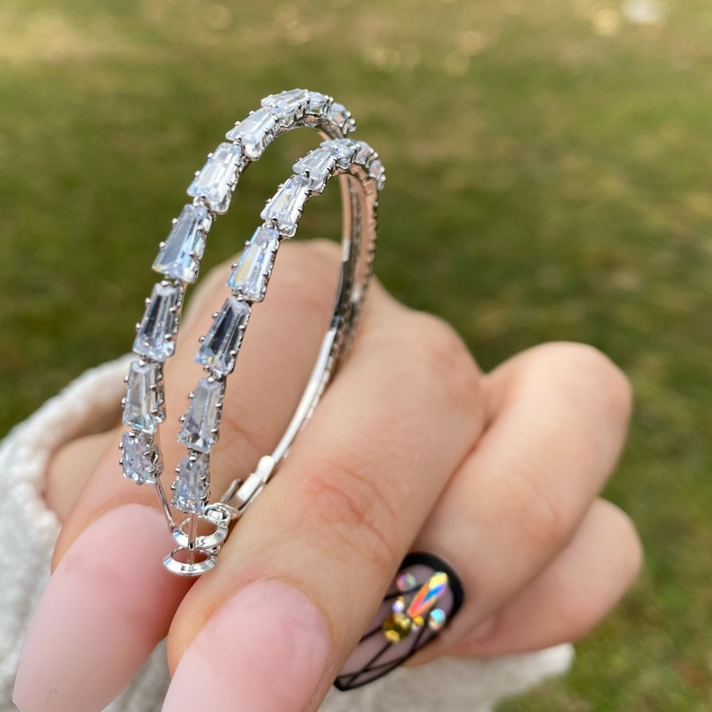 NEW Sterling Silver Beautiful Hoop Earrings - Picture 13 of 14